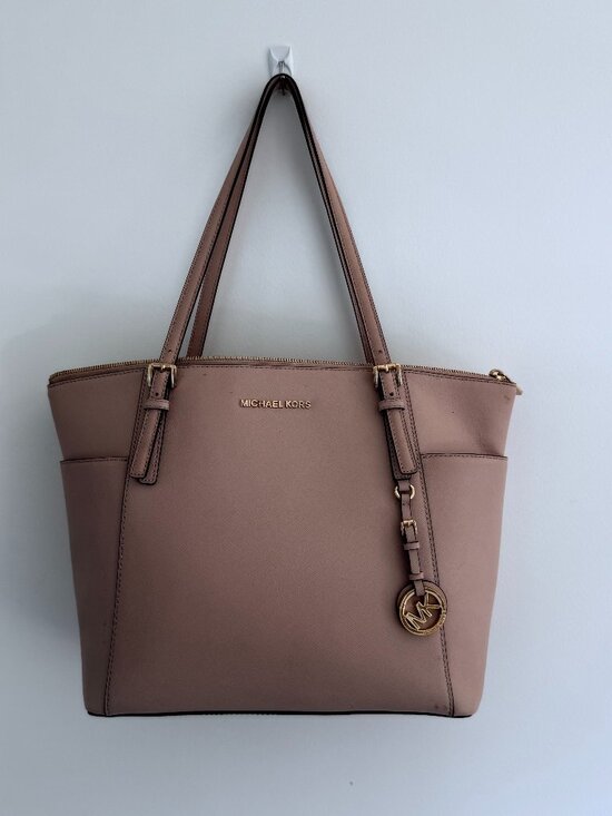 Michael Kors Handbags - Michael Kors Jet Set Saffiano Leather Zip Top Tote Bag | Blush Pink / Rose Gold